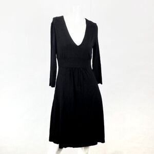 Three Dots Black Classic V-Neck Jersey Knit Dress – Size XS